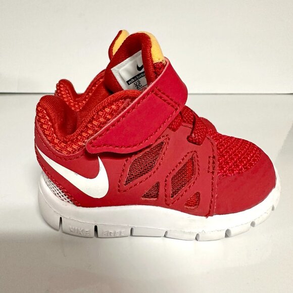 Nike Free Shoes - Picture 3 of 8